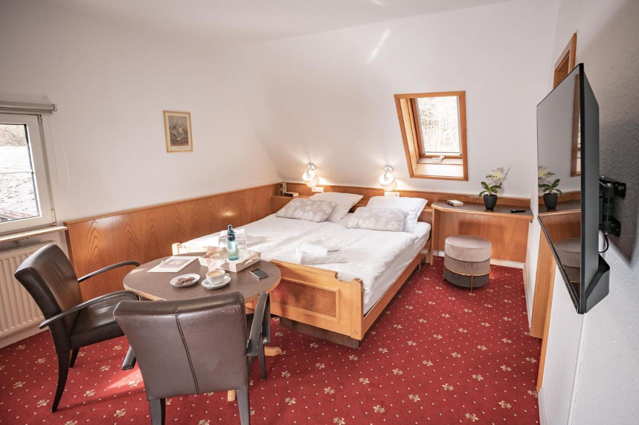 Jaegerhaus Donaueschingen Hotel Kültér fotó